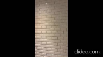 Daddy Nick takes a shower and cums - boyfriendtv.com - Thailand